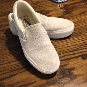 Off white Slip-on Vans